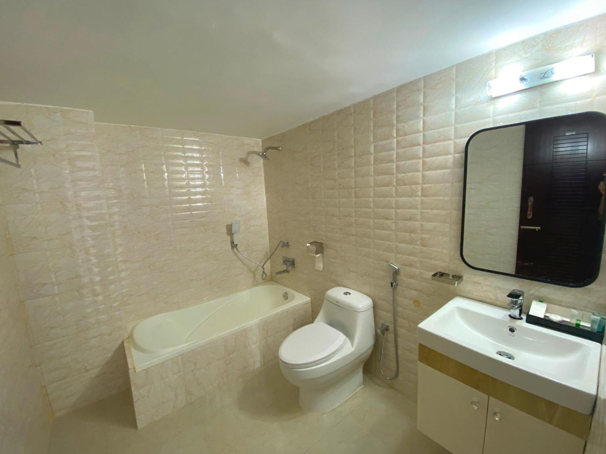Hotel Valentino Noakhali 외부 사진