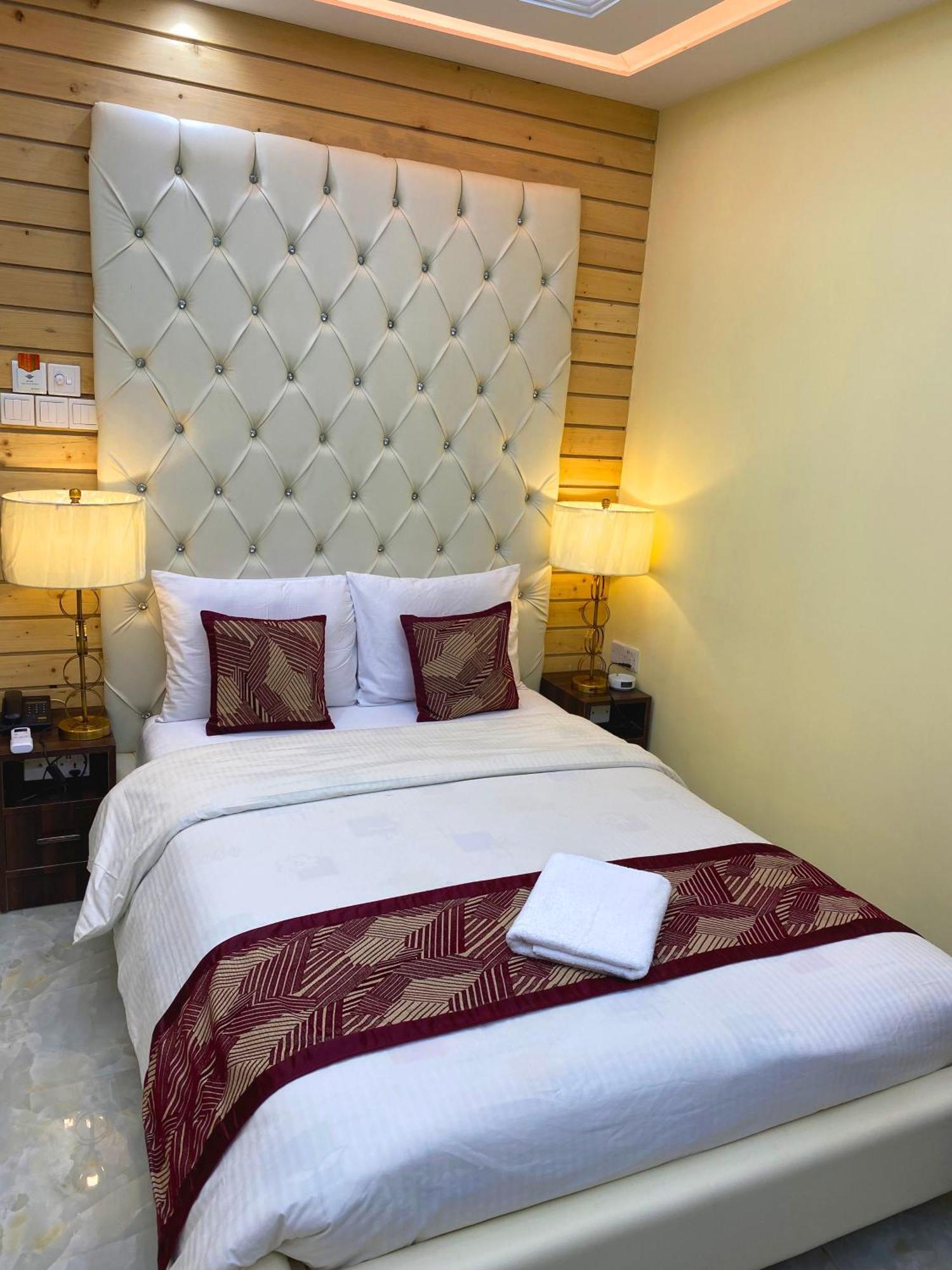 Hotel Valentino Noakhali 외부 사진