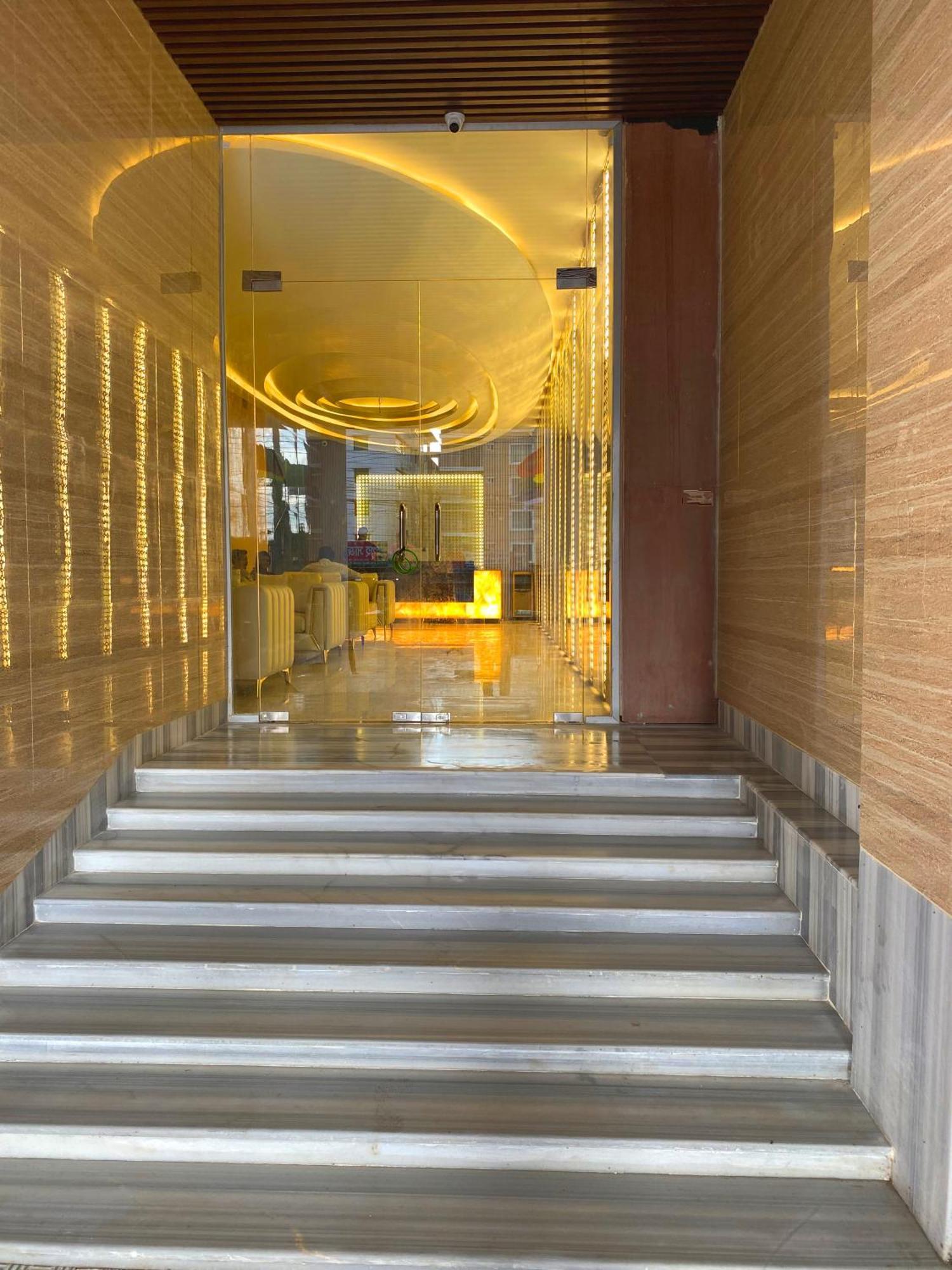 Hotel Valentino Noakhali 외부 사진